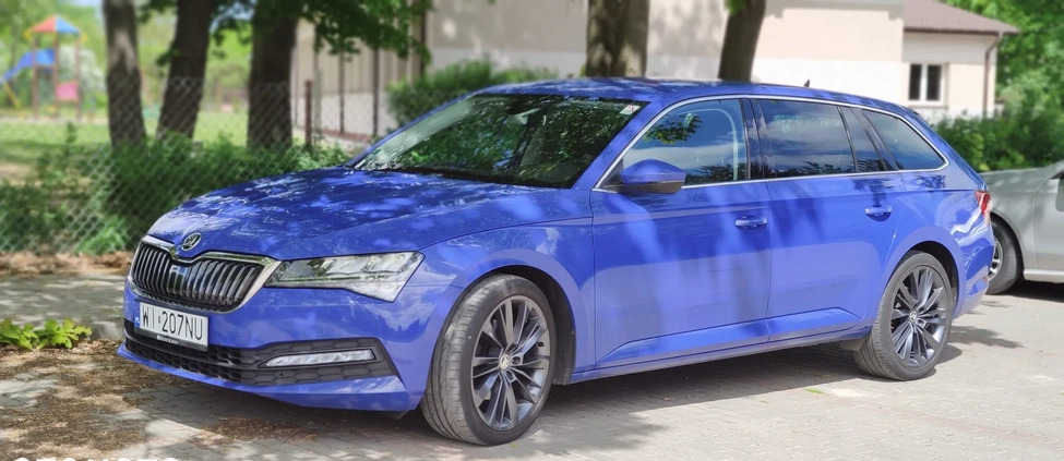 Skoda Superb cena 86838 przebieg: 165600, rok produkcji 2020 z Skawina małe 562